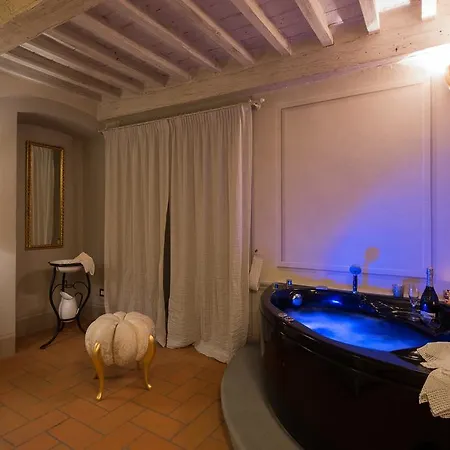 La Casa Sul Teatro Cortona
