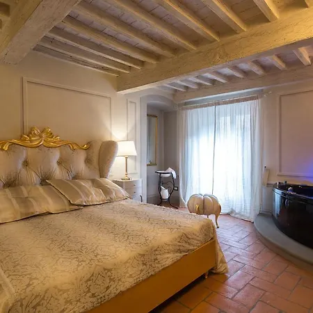 Appartamento La Casa Sul Teatro *
